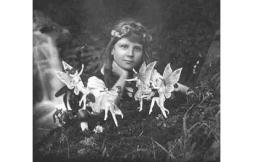 cottingley-fairies_1466870c